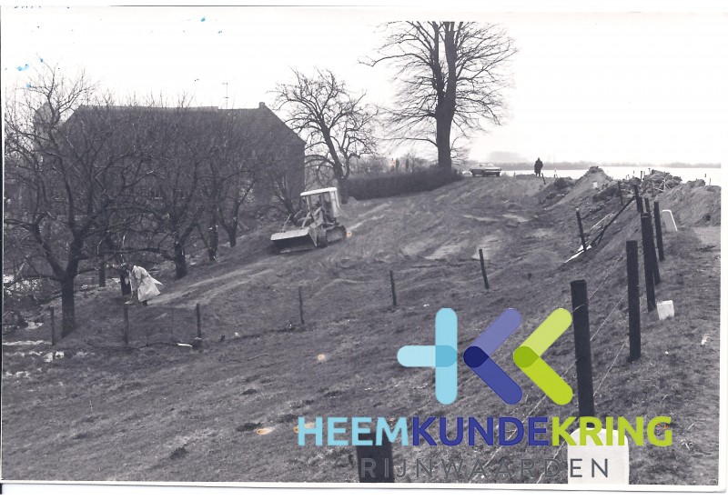 Rijndijk dreigende dijkdoorbraak 1970 Pannerden (1)